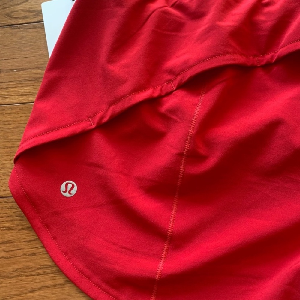 ❤️LULULEMON HIGH RISE SPEED UP SHORT 4”-DARK RED-8/10❤️ - Picture 9 of 13